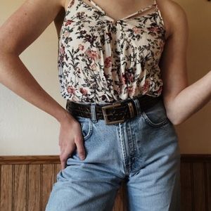 🌻American Eagle | Racer-Back Spaghetti Strap Tank